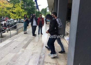 Θεσσαλονίκη: Τεμάχισα και έκαψα την 40χρονη αλλά δεν την σκότωσα, λέει ο 38χρονος (video)