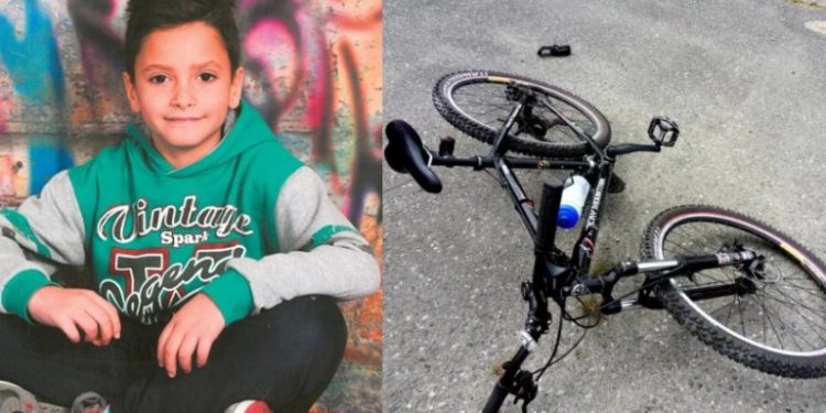 «Να μάθουμε γιατί πέθανε, πριν πεθάνουμε κι εμείς»: Οι γονείς του 9χρονου Δημήτρη ακόμα ψάχνουν απαντήσεις