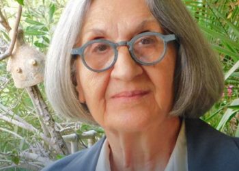 Μάρω Δούκα: Προτιμώ να με διαβάζουν στην Κοζάνη παρά στο Κολούμπια