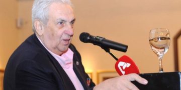 Alldaynews.gr «Βόμβα»: Ο ψευτογιατρός είχε αποσπάσει 55 εκατ. από τον Δημήτρη Κοντομηνά (vids)