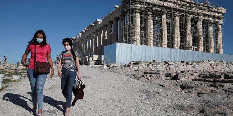 Alldaynews.gr Καθηγητής Σαρηγιάννης: Τέλη Σεπτεμβρίου το δεύτερο κύμα πανδημίας στην Ελλάδα, λόγω ασυμπτωματικών τουριστών