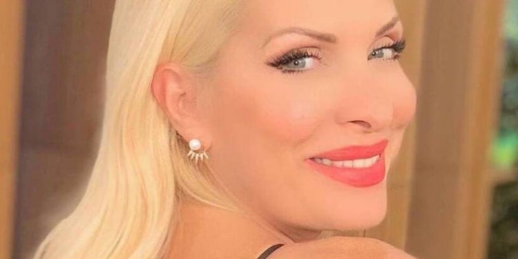 Alldaynews.gr «Σφάζονται» για τη θέση της Μενεγάκη – Ποια θέλει να την αντικαταστήσει