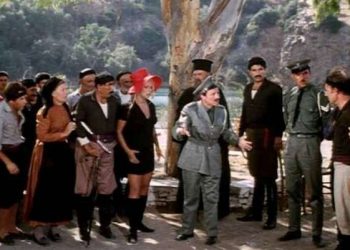 Alldaynews.gr Δεν το πρόσεξε κανείς: Οι 2 πασίγνωστες σκηνές που δεν παίζει η Βουγιουκλάκη, αλλά η σωσίας της