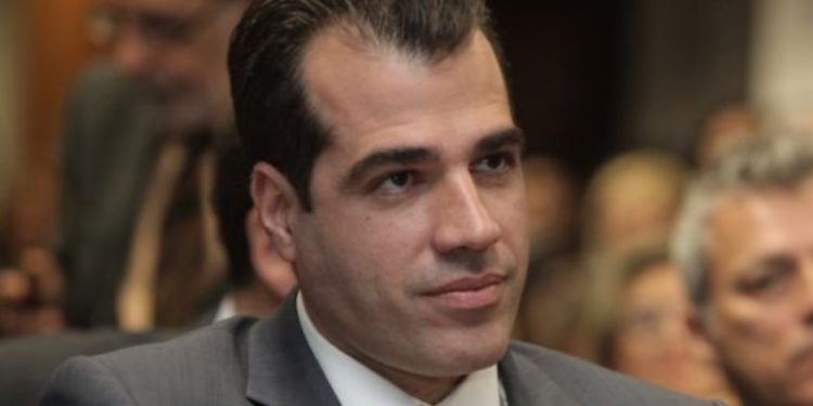 Alldaynews.gr Βαρύ Πένθος για τον Θάνο Πλεύρη-Το μοιραίο Τροχαίο