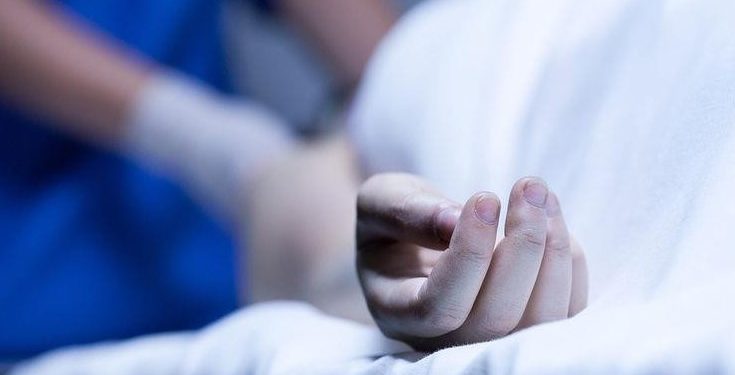 Θεσσαλονίκη: 36χρονη η γυναίκα που έπεσε φλεγόμενη απο πολυκατοικία[Σοκαριστικό Θέαμα]