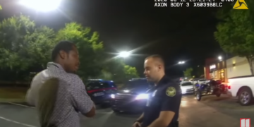 Alldaynews.gr ΝΤΟΚΟΥΜΕΝΤΟ: Βίντεο με τη δολοφονία του Ρεϊσάρντ Μπρουκς από αστυνομικούς – Προσοχή: Πολύ σκληρές εικόνες