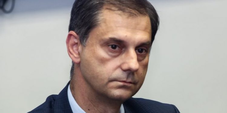 «Εστία»: Γκάφα Θεοχάρη τινάζει στον αέρα την συμφωνία Ελλάδας – Ιταλία για την ΑΟΖ