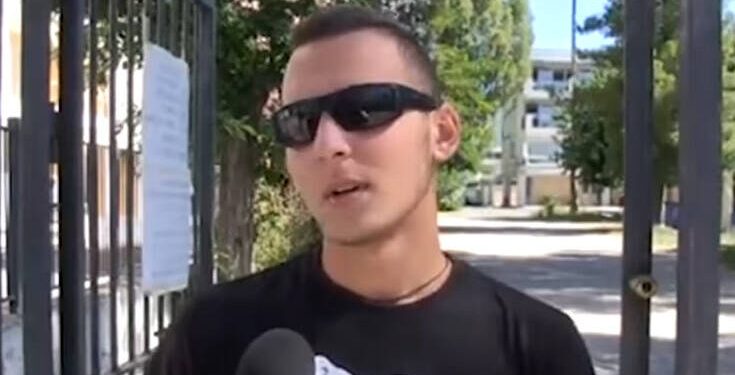Πανελλήνιες Εξετάσεις: Βρέθηκε o πιο χαλαρός υποψήφιος για το 2020 – «Σάμπως πρόσεχα;»