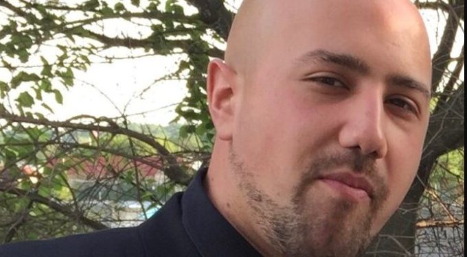 Alldaynews.gr Νεκρός απο χτυπήματα Αστυνομικών ο Γιώργος Ζαπάντης