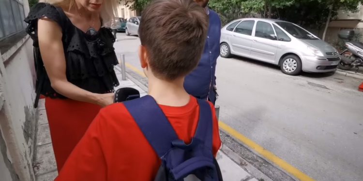 «Υπήρχε βία την ώρα που πήραν την Μαρκέλλα» – «Μαρκέλλα σε ψάχνουμε και σε αγαπάμε»: Συγκινεί ο 10χρονος συμμαθητής της