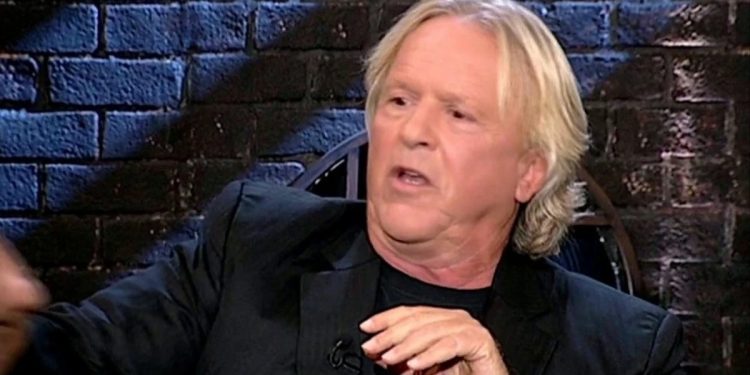 Στο κόμμα του Κασιδιάρη ο Στιβ Γιατζόγλου!