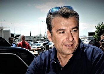 Κρήτη: Βίντεο ντοκουμέντο από τη διάσωση φουσκωτού με παιδιά
