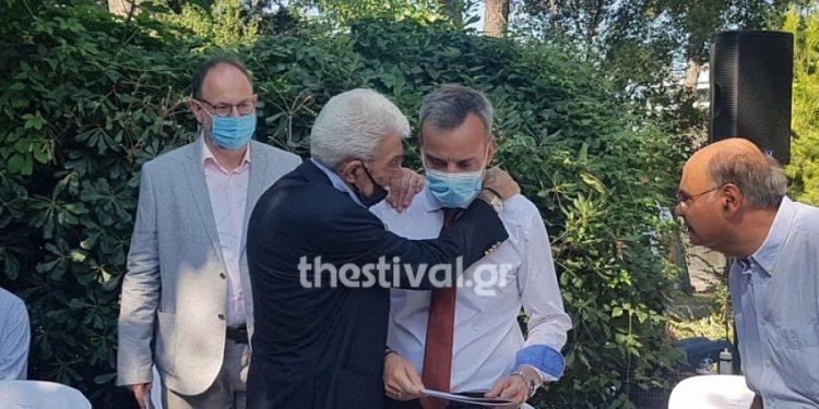 Alldaynews.gr Μπουτάρης σε Ζέρβα: Συγγνώμη που σε είπα μαλ@κα! (video)