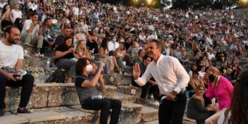 Alldaynews.gr Πήγε με ελικόπτερο του στρατού ο Μητσοτάκης σε Αντίπαρο και Επίδαυρο εν μέσω ελληνοτουρκικής κρίσης;