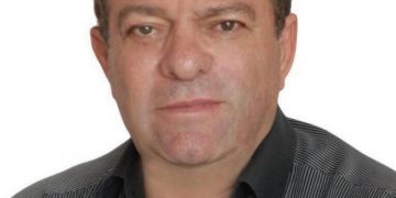 Alldaynews.gr Λεχαινά: Αυτοδιοικητικός υποστηρίζει ότι η φιλοξενία παιδιών με αναπηρία, στο ίδιο κτίριο που έχει διαμέρισμα, απαξιώνει την ιδιοκτησία του