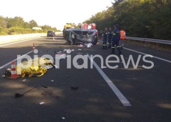 Οικογενειακή τραγωδία: Νεκροί σε τροχαίο πατέρας και κόρη