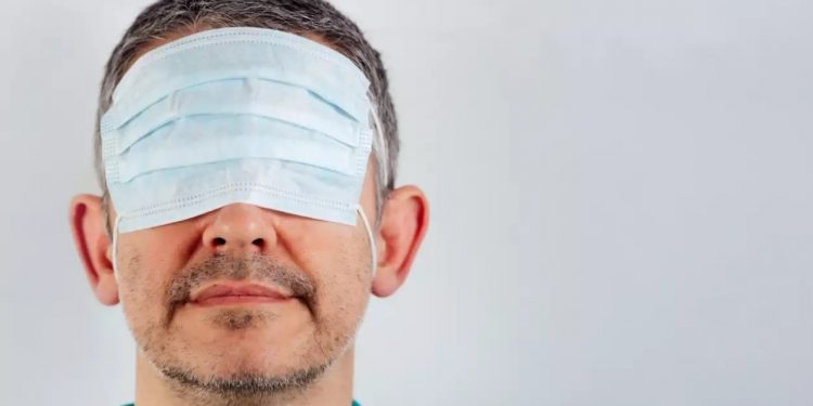 Alldaynews.gr Μην κατεβάζετε τη μάσκα στο πηγούνι σας