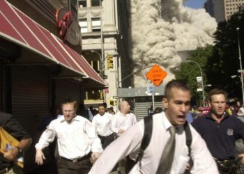 Πέθανε από κορωνοϊό ο πρωταγωνιστής μιας από τις διασημότερες φωτό από την 11η Σεπτεμβρίου