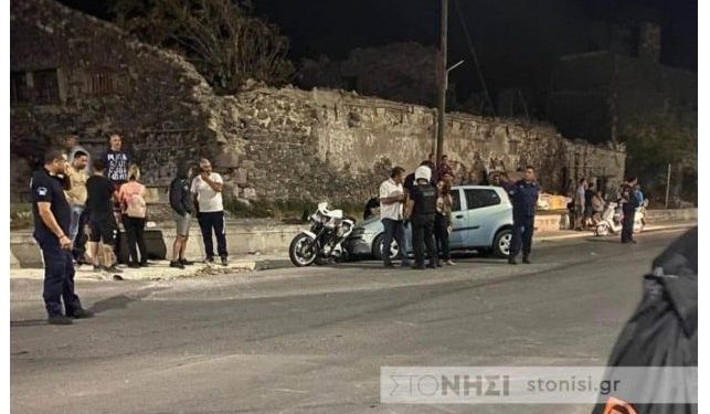 Λέσβος: Αυτοκίνητο έπεσε σε διαδηλωτές και τραυμάτισε 6 άτομα[video]