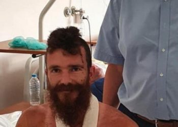 Συγκλονίζει ο 25χρονος που τα έβαλε με αρκούδα: «Θα με έτρωγε, με έσωσαν τα σκυλιά μου»