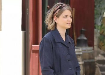 Άγριες Μέλισσες: Ιερόδουλη σε καμπαρέ της Τρούμπας η Δρόσω!