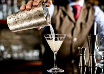 Θρήνος στη Μύκονο-Νεκρός ο διασημότερος μπάρμαν του νησιού