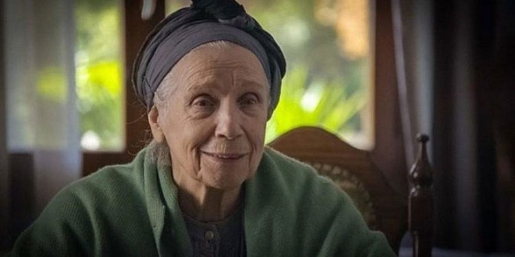 Δύσκολο χειρουργείο για την ηθοποιό Μέλπω Ζαρόκωστα-Ποια η επιθυμία της