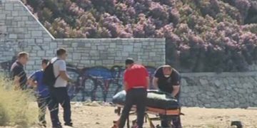 Φρίκη στα Βοτσαλάκια: Οι πρώτες εικόνες από το σημείο όπου βρέθηκε η σορός με τη σακούλα στο κεφάλι