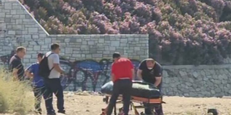 Φρίκη στα Βοτσαλάκια: Οι πρώτες εικόνες από το σημείο όπου βρέθηκε η σορός με τη σακούλα στο κεφάλι