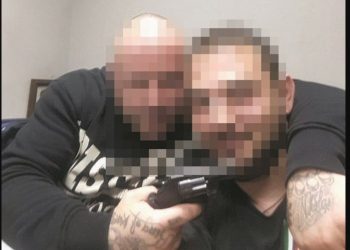 Απειλές και χαστούκια από τον «νονό» του Πειραιά: Θα ακούσεις μπουμ όλο δικό σου