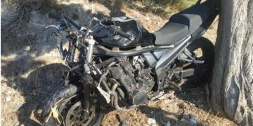 Νέα Τραγωδία: Νεκρός 27χρονος-Έχασε τον έλεγχο και καρφώθηκε σε δέντρο[photos]