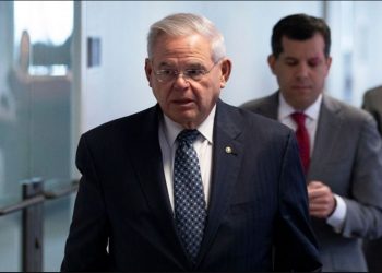 Ξέσπασε ο Μενέντεζ: Τα νερά στο Καστελόριζο ανήκουν στην Ελλάδα