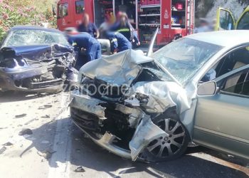 Σοκαριστικό τροχαίο: Νεκρή η μητέρα – Χαροπαλεύουν ο πατέρας και η κόρη[photos]