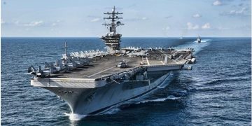 Ραγδαίες εξελίξεις: Αεροπλανοφόρο και 12 πολεμικά πλοία των ΗΠΑ καταφθάνουν στη Μεσόγειο