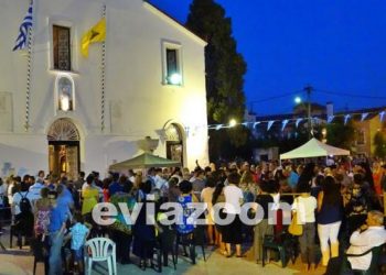 Κορωνοϊος: Πήγαν περίπατο τα μέτρα ασφαλείας στον εορτασμό της Πολιούχου της Χαλκίδας (pics, video)