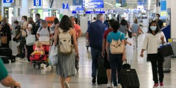 Bild: Η TUI επέβαλε στην Αθήνα τους κανόνες – Ο Μητσοτάκης υπέκυψε στον εκβιασμό