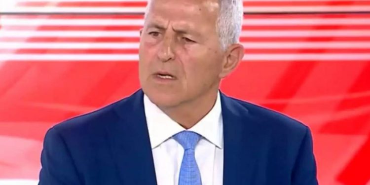 Alldaynews.gr Αποστολάκης: Αποκαλύψεις που “Κρεμάνε Κεφάλια” για την βραδιά της απόπειρας πραξικοπήματος στην Τουρκία!