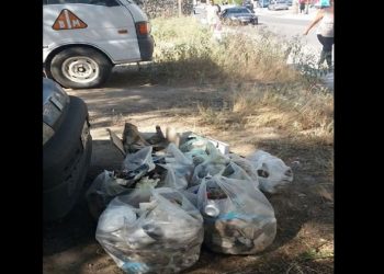 Θεσσαλονίκη: Παρέα νεαρών καθάρισε εθελοντικά μια γειτονιά στην Καλαμαριά