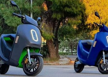 Το πρώτο ελληνικό ηλεκτροκίνητο σκούτερ έρχεται από τρεις νέους Έλληνες