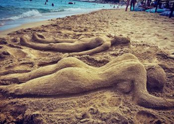 Καβάλα: Γλυπτά από… άμμο στους Αμμολόφους