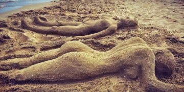 Alldaynews.gr Καβάλα: Γλυπτά από… άμμο στους Αμμολόφους