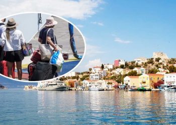 Φοβήθηκαν! Εγκατέλειψαν το Καστελόριζο οι τουρίστες – «Ελάτε για διακοπές» λέει ο αντιδήμαρχος
