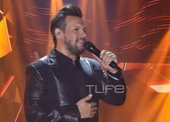 Πάνος Κιάμος: Χαμός στην πρεμιέρα του στο Posidonio!