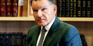 Νέες μπίζνες από Αλέξη Κούγια Κούγια-Φέρνει την επανάσταση στην αύξηση ύψους