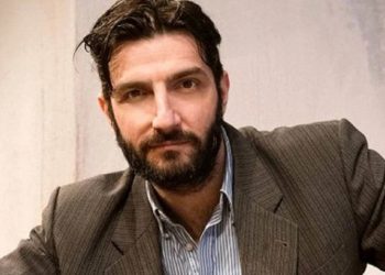 Alldaynews.gr «Ούρλιαζα στη Μύκονο γιατί νόμιζα ότι είδα καρχαρία – Έκανα 4,5 ώρες να βγω από ντροπή» (video)