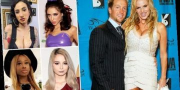 Alldaynews.gr Κατηγορούν Πορνοστάρ για άγρια κακοποίηση-Μαρτυρίες συναδέλφων: “Με διέλυσε”-Του είπα να πάει χαλαρά και αυτός με έσκ..σε” (pics)