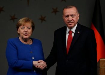 Bild: H Μέρκελ απέτρεψε τη στρατιωτική σύγκρουση μεταξύ Ελλάδας και Τουρκίας