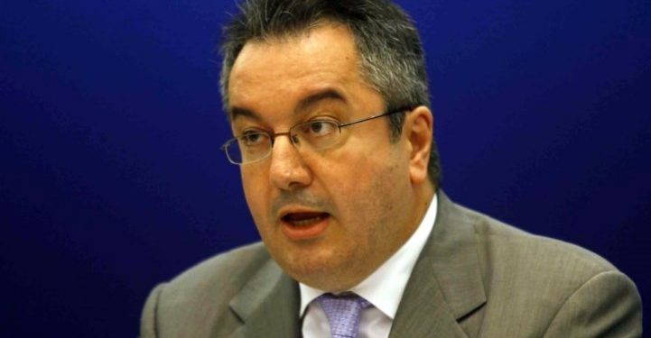 Μόσιαλος: Δεν εξαφανίστηκε ο ιός αλλά…δεν αντέχουμε νέο lockdown