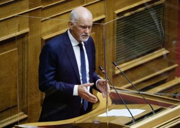 Alldaynews.gr Η αυτονόητη εκτός γραμμής θέση του Παπανδρέου, «αδειάζει» την Γεννηματά: «Αντιδημοκρατικό» το νομοσχέδιο για τις διαδηλώσεις