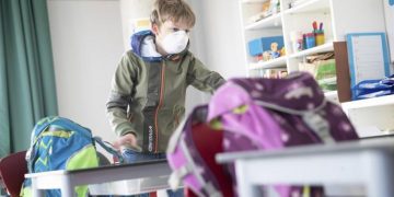 Alldaynews.gr Σχολεία μάσκα